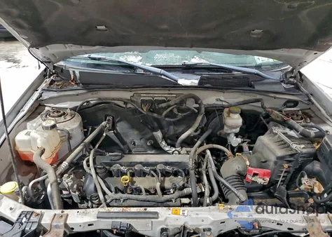 2011 Ford Escape Xlt from USA, damaged, VIN 1FMCU9D79BKC61210